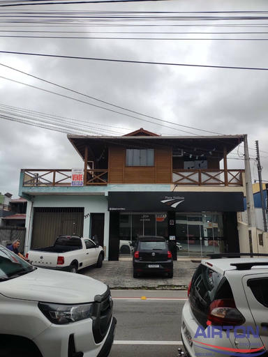 ALUGA RESIDÊNCIA - 1 SUITE E 2 DORMITÓRIOS - Bairro Cordeiros - Itajaí - SC