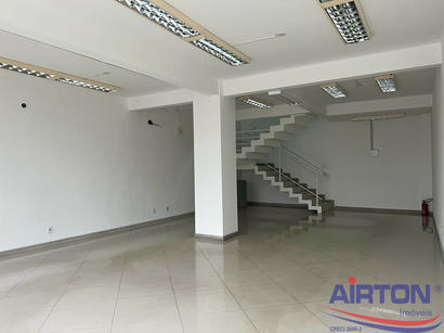 Aluga SALA COMERCIAL - Avenida Reinaldo Schmitausen - bairro Cordeiros - Itajaí SC