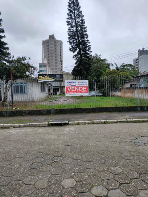 Vende Terreno na rua São Paulo