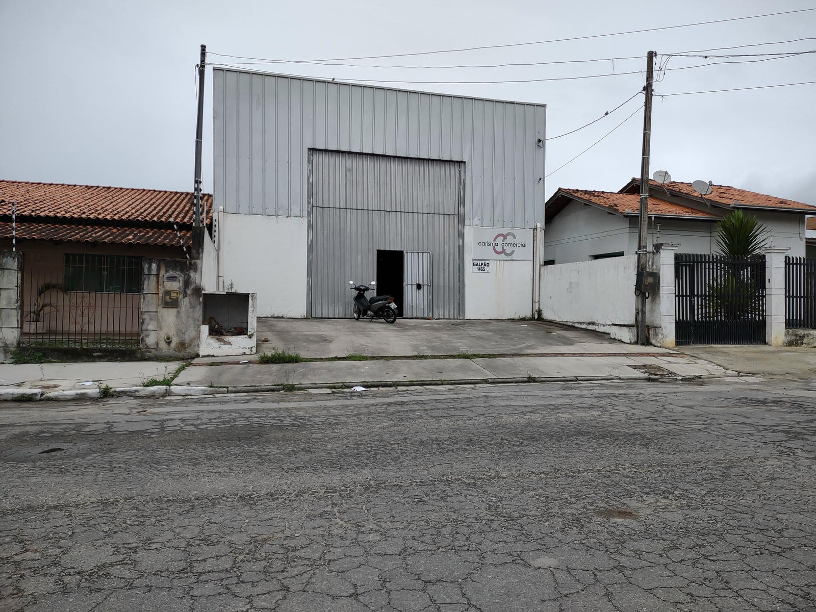 Galpão 245 m²