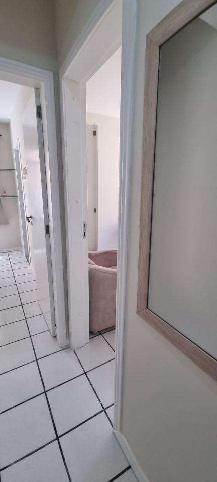 OPORTUNIDADE - APARTAMENTO EM MEIA PRAIA  - ITAPEMA