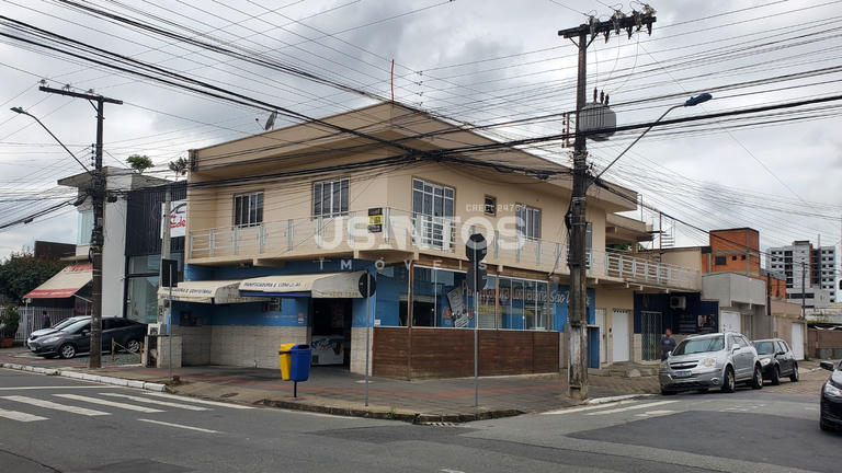 Sobrado Comercial · 150m² · 02 Salas - Casa.
