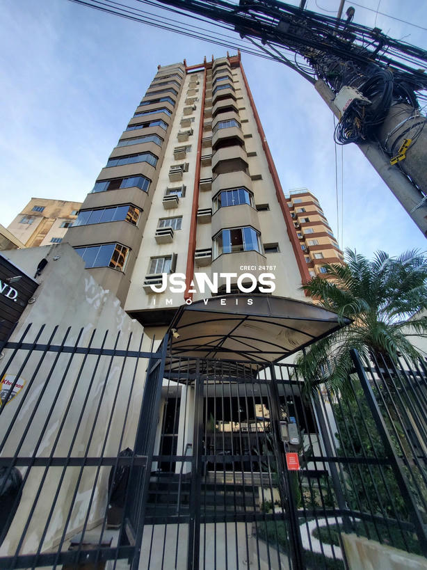 Apartamento · 127m² · 3 quartos · 1 vaga