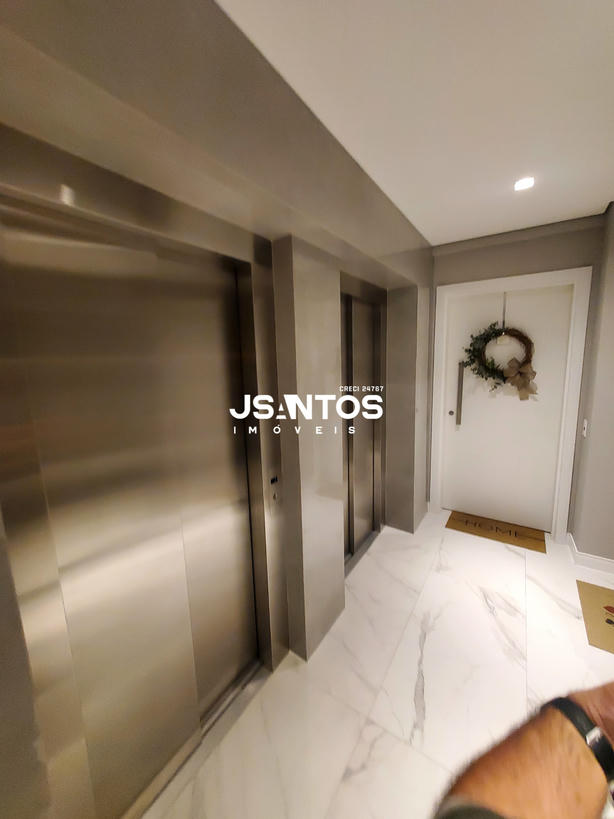 Apartamento · Mobiliado · 2 vagas
