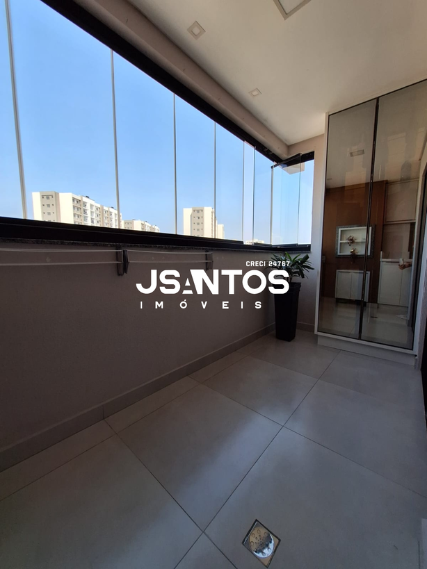 Apartamento · 71m² · 3 quartos · 2 vagas