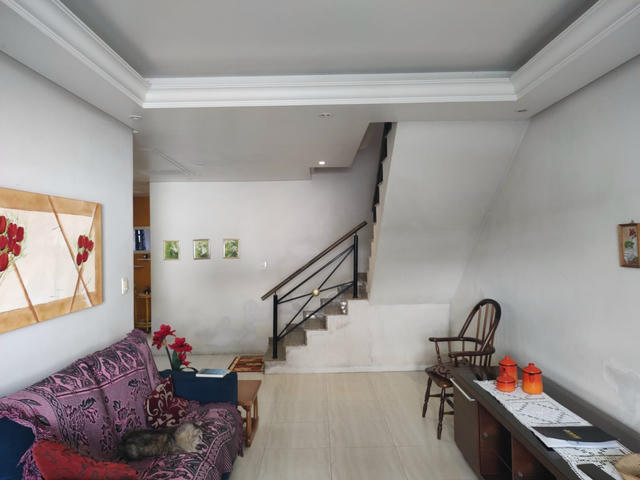 CASA NA VILA OPERARIA