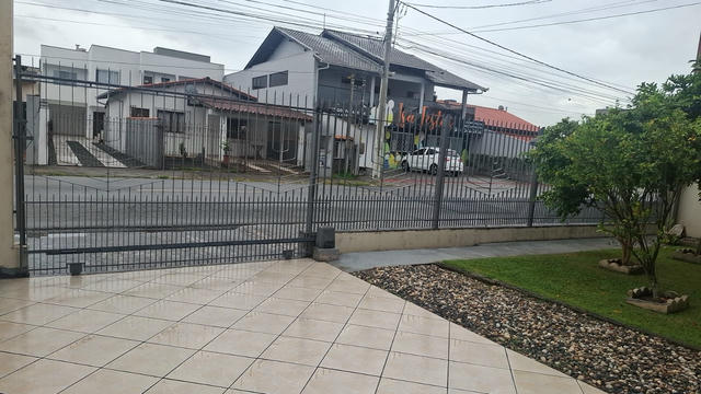 CASA PARTE ALTA CORDEIROS.