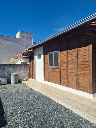 CASAS NOVAS PARA LOCAÇÃO NO BAIRRO SÃO VICENTE EM ITAJAÍ