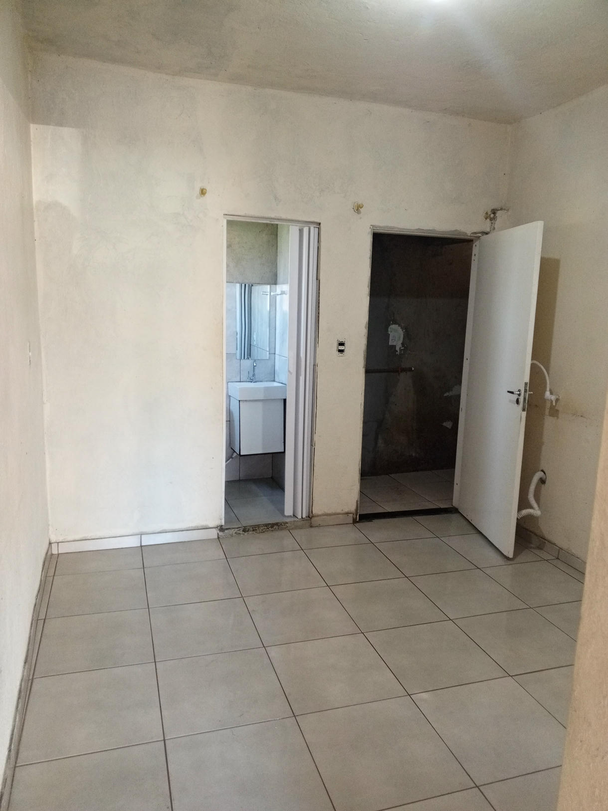 CASA DISPONIVEL PARA VENDA PEDRA DE AMOLAR ILHOTA