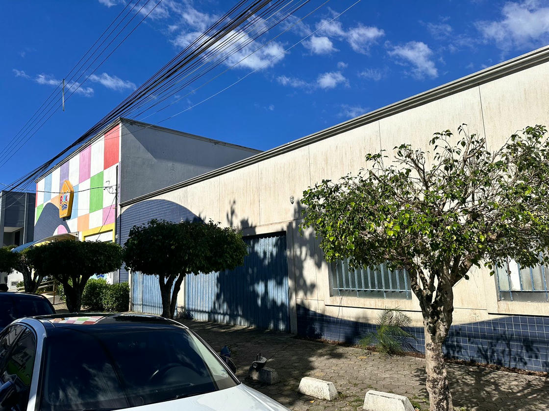2 Galpões no Centro Balneário Camboriú